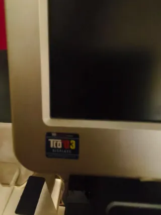 Pantalla HP TCO 03 Plata