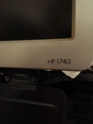 Pantalla HP TCO 03 Plata