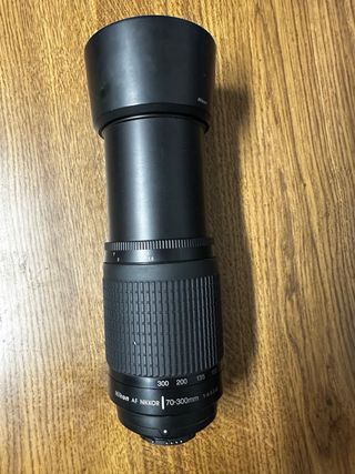 Pack Cámara Nikon D7000 + Lente 70-300mm+ Cargador