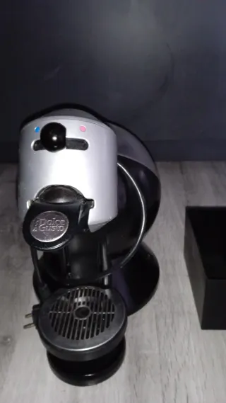 Cafetera Dolce Gusto