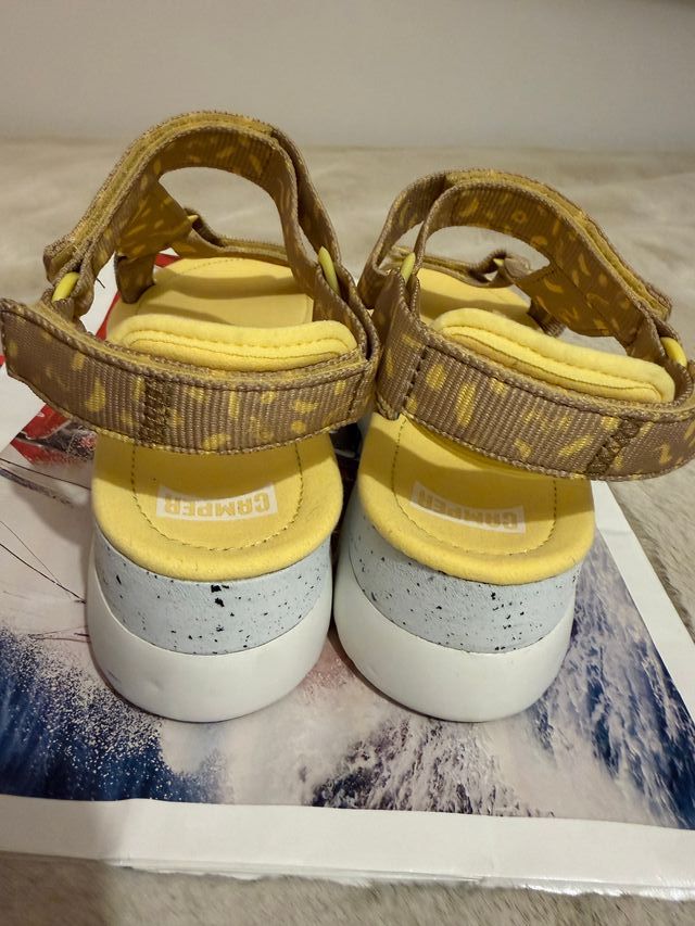 Sandálias Camper Oruga Up Tamanho 42 amarelas