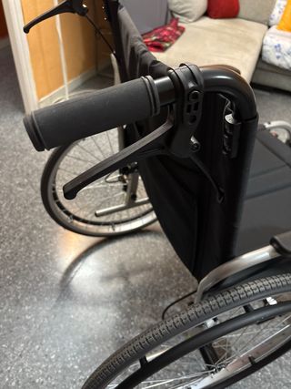 Silla de ruedas marca Karma