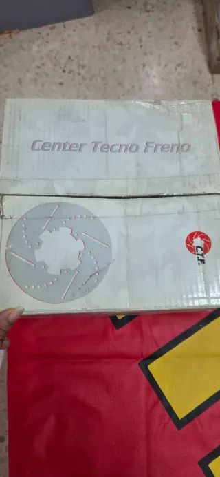 Discos Freno 256x20 Ventilados Rayados