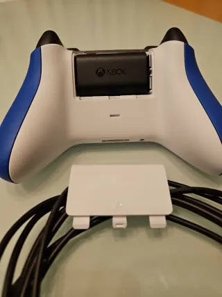 Mando Xbox Series X Azul y Blanco