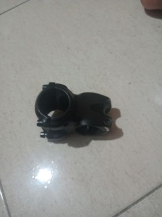 Potencia corta bici negra