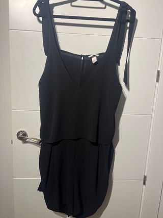 Mono corto negro H&M Talla 46