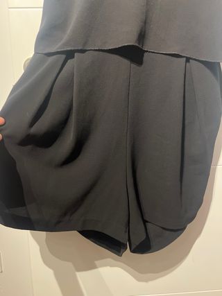 Mono corto negro H&M Talla 46