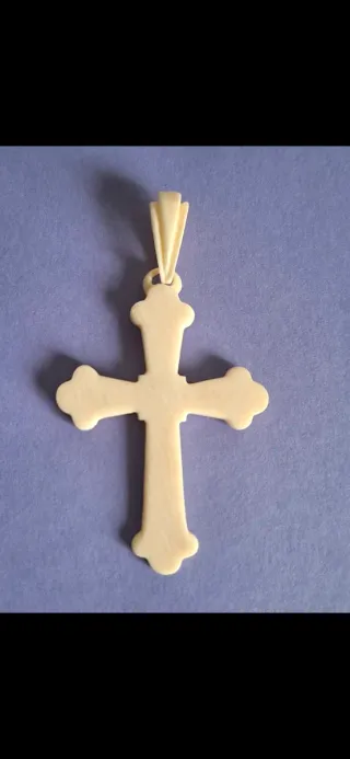 Antigua Cruz de Bakelita Beige