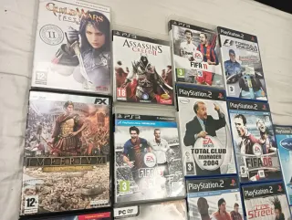 Lote 24 juegos psp ps2 y pc 50€