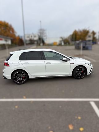 Volkswagen Golf 8 GTI 2.0 TSI
