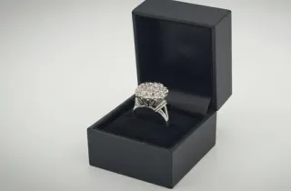 Anillo Oro Blanco 18kt Diamantes