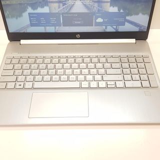 PORTÁTIL HP 255 G9 AMD 3020E/8GB/512GB SSD + CARGDOR