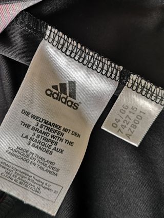 Camiseta Adidas Fútbol Negra y Roja