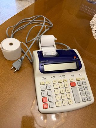 Calculadora Olivetti Summa 220 con rodillo