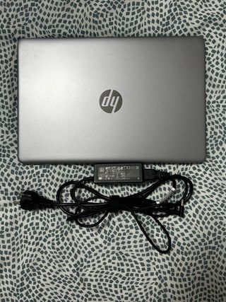 Portátil HP 250 G8 i5 Gris plateado