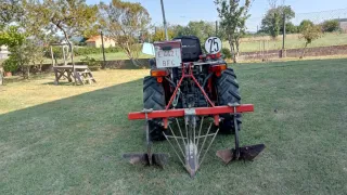 Tractor Kubota B1610 Pequeño 2007