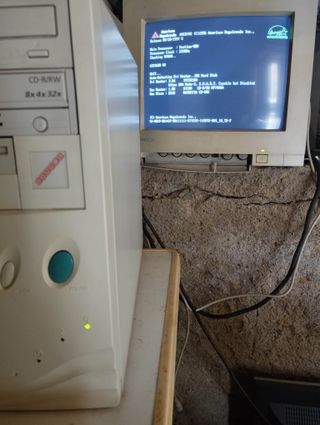 Pentium MMX 233 65mb Ram