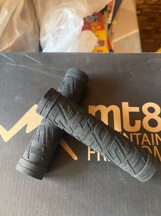 Puños Bicicleta MTB Ghost Negros