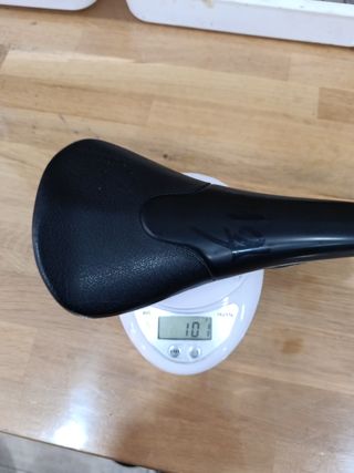 Sillín Tune poco uso