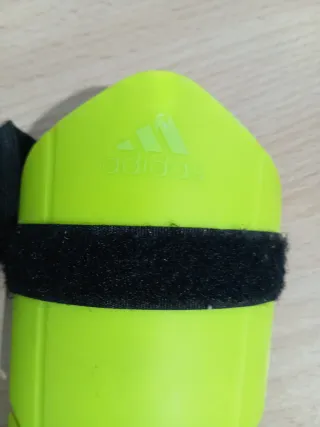 Espinilleras Fútbol Adidas Niño