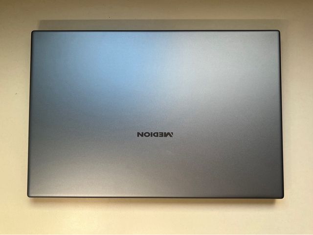 NUEVO | Portátil Medion Ayoka E15301 + Fattura