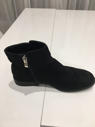 Botines negros Lefties talla 37