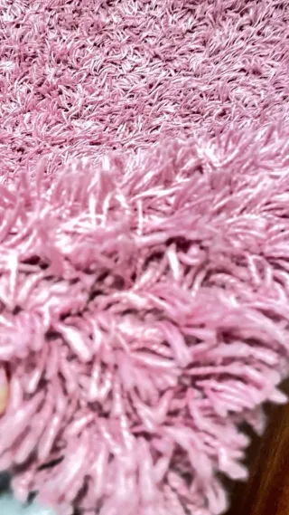 Alfombra rosa pelo largo Ikea