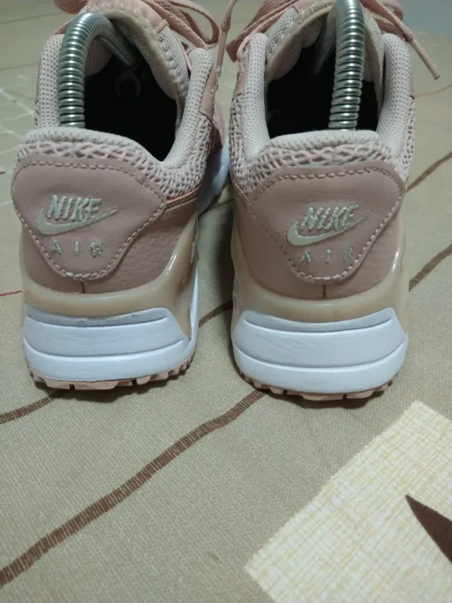 Nike Air Max Beige/Rosa