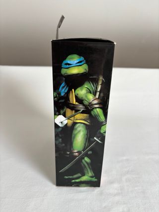 Figura Neca Tortugas Ninja Leonardo