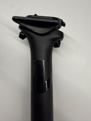 Tija Carbono Newmen Advanced 30.9x430mm MTB