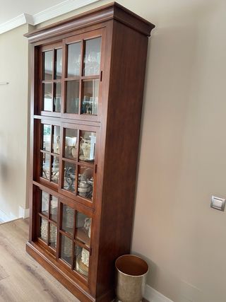 Vitrina Madera y Cristal Doble Puerta
