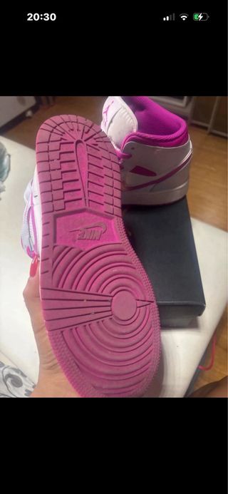 Nike Jordan 1 Mid Donna Tg 36.5