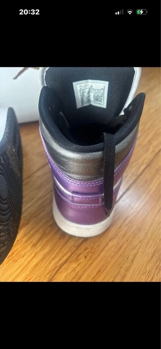 Air Jordan 1 Mid Tg 36.5 Viola Argento