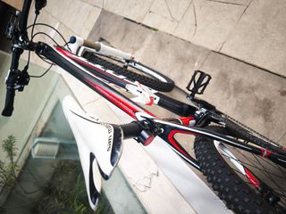 Bicicleta Scott Scale 35 Carbono 26