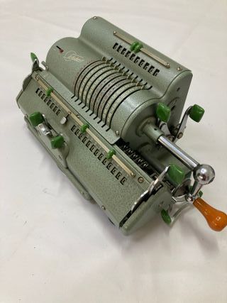 Calculadora antigua Schubert