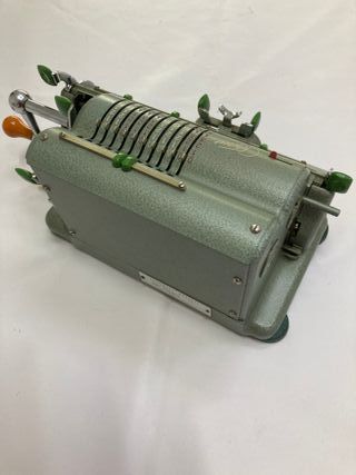 Calculadora antigua Schubert