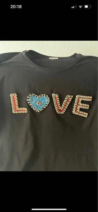 Camiseta Liu Jo negra con corazón