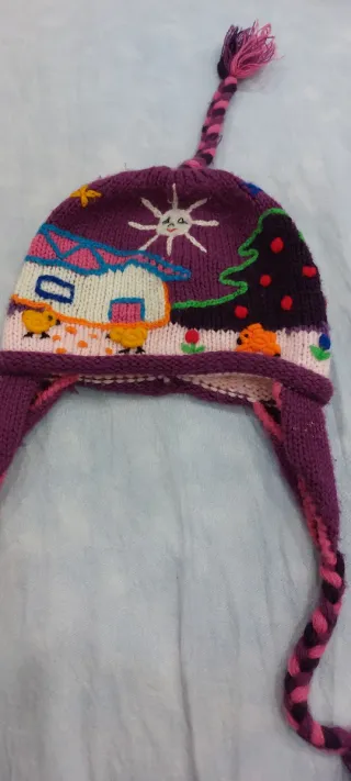 Cappello bimba Perù fatto a mano