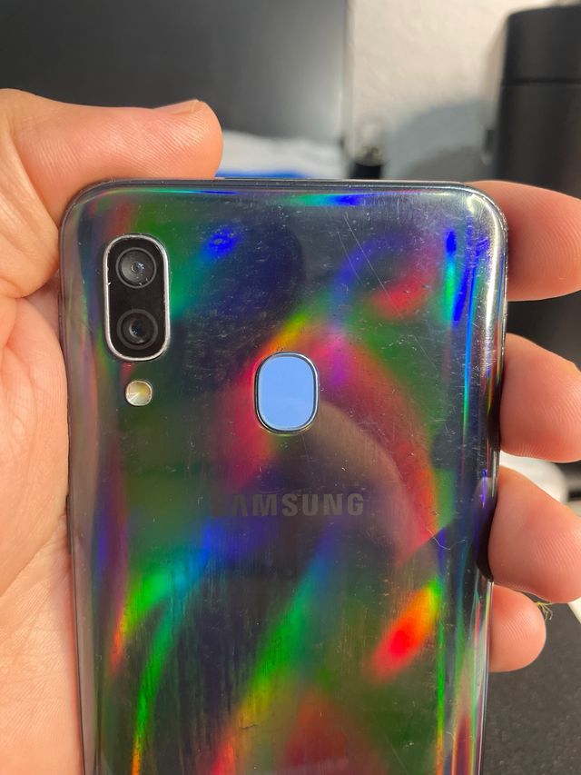 Samsung Galaxy A40 Preto
