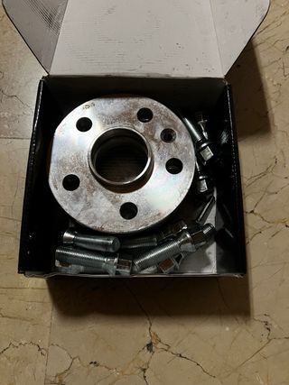 Separadores Llantas 2.5cm 5x100 + Tornillos