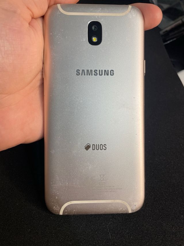 Samsung Galaxy J5 Dourado