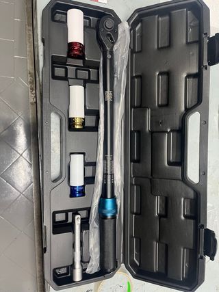 Llave dinamométrica 1/2 20-210 Nm