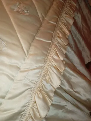 Edredón Reig Marti Raso Beige