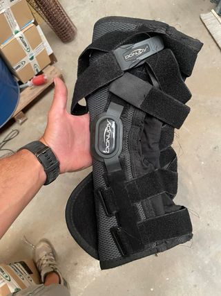 Rodillera Articulada Donjoy