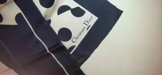 Pañuelo Seda Christian Dior Lunares Cadena