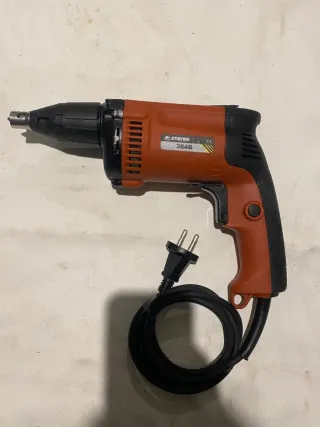 Atornillador Stayer 384B