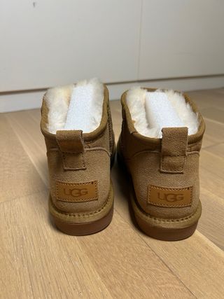 Botas UGG Mini Clásicas Talla 39