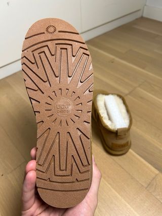 Botas UGG Mini Clásicas Talla 39