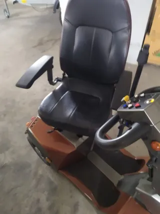 Scooter eléctrica minusválidos