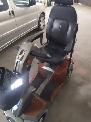 Scooter eléctrica minusválidos